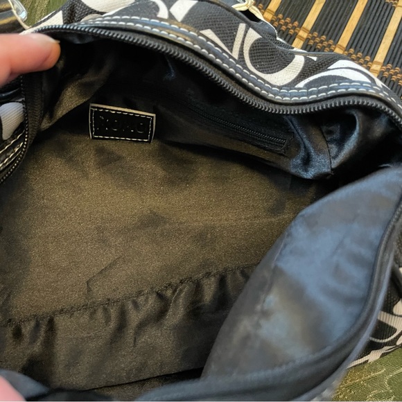 XOXO black and white handbag - new with tags - Picture 4 of 6